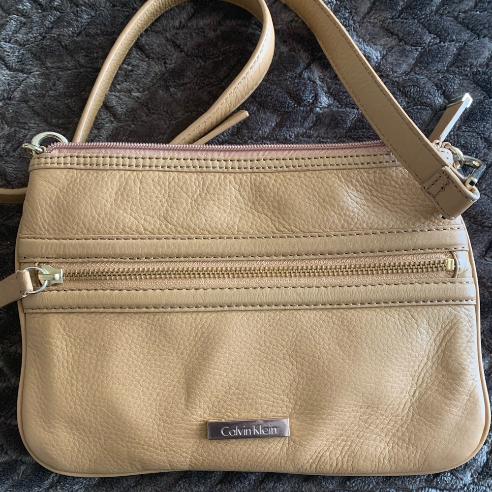 Calvin Klein Leather Crossbody Bag - Picture 2 of 4